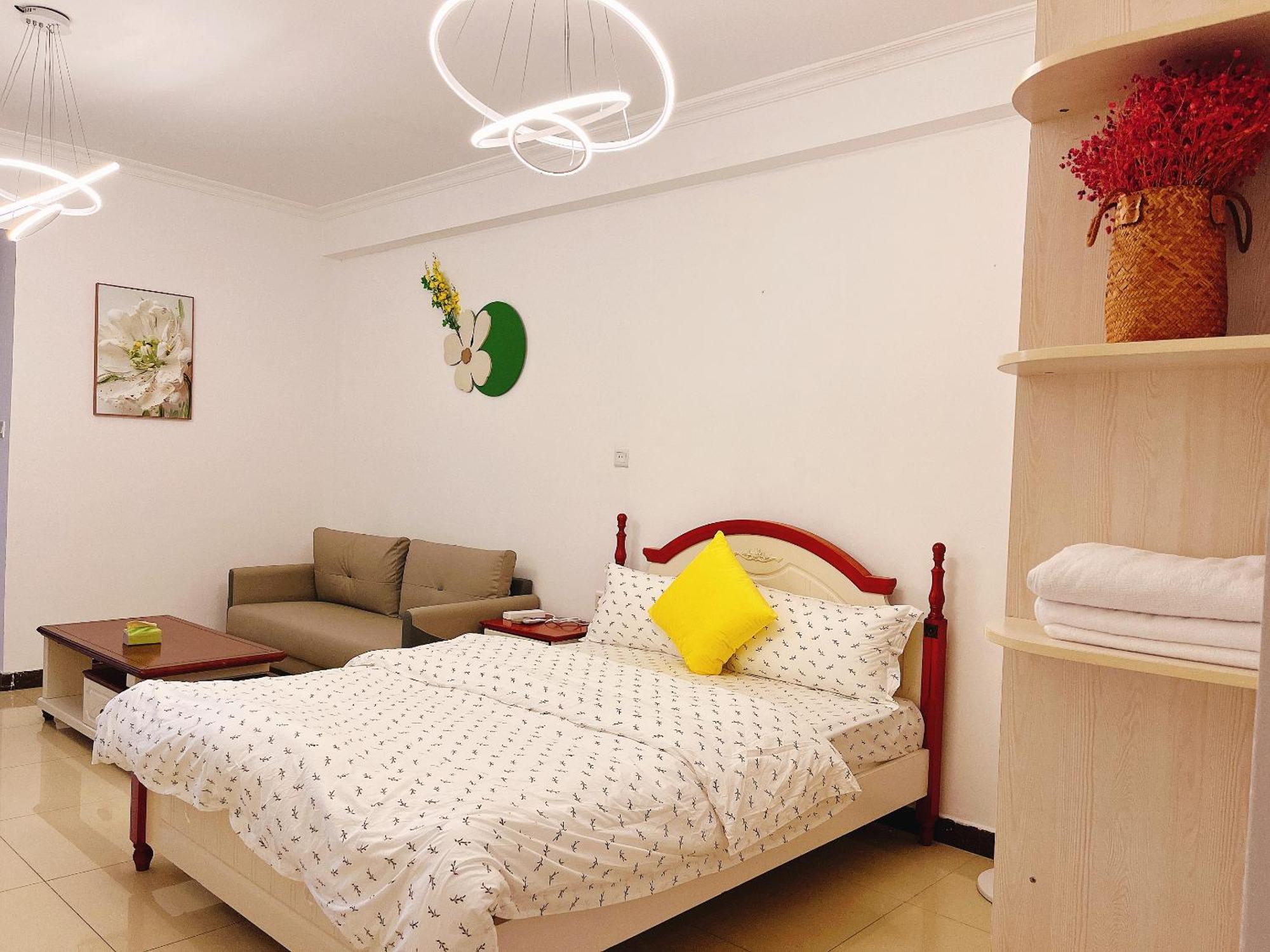 Yoyo Youth Apartment Гуанчжоу Экстерьер фото